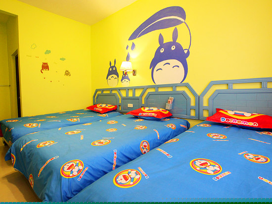 卡通乐园三人房