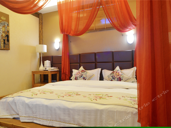 二号院时光雅舍大床房