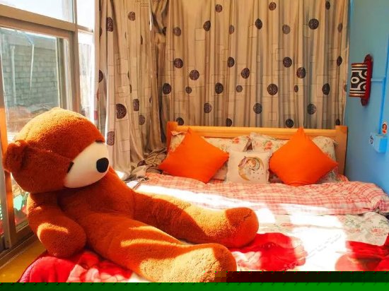 粉红浪漫阳光标准间