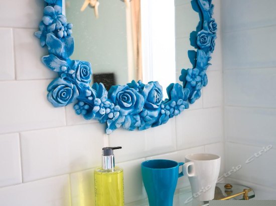 蓝色春天豪华大床房