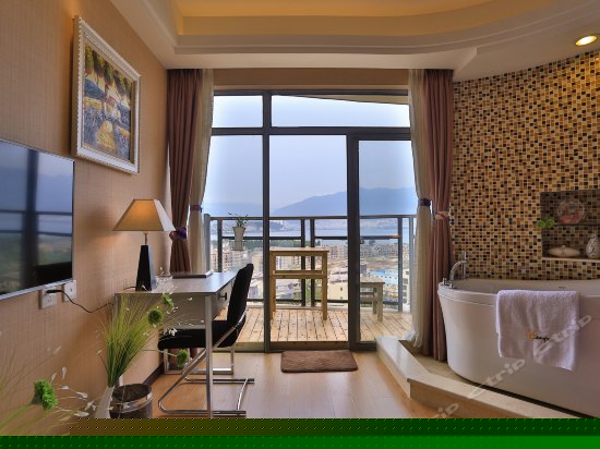 享家时光叁号远方的家大床房