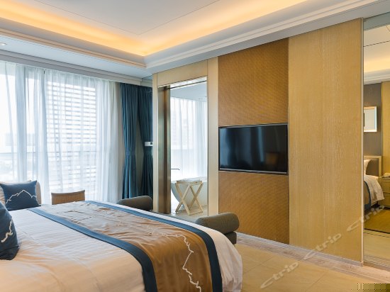 行政空港景观大床房