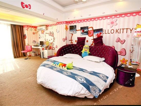 浪漫数码圆床房