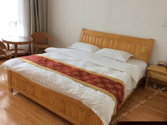 微雨梨园大床房