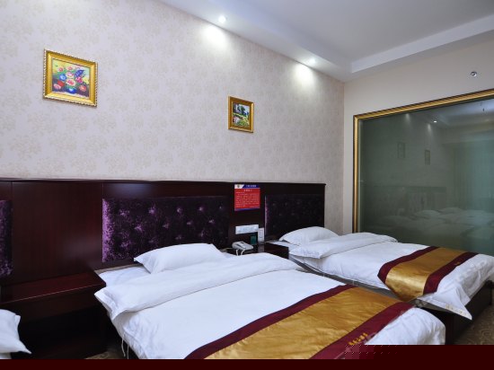 AB座舒适双床房