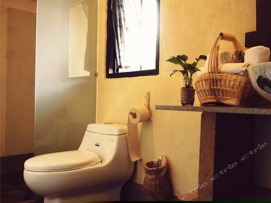 隐语（观景情侣蜜月套房）