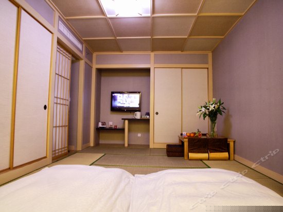 和式双床房