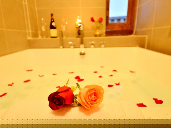 爱尚院浪漫一生奢华蜜月套房