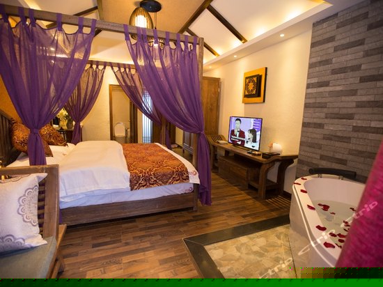 二楼精品观景大床