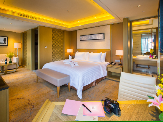 特色豪华市景大床房