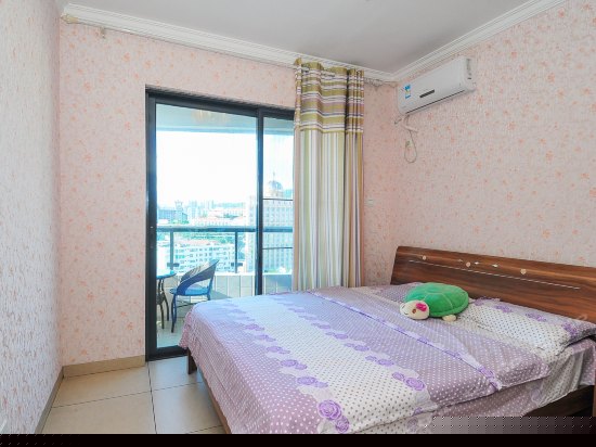 山景景观两厅两厅套房