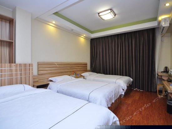 独立阳台观景三人间