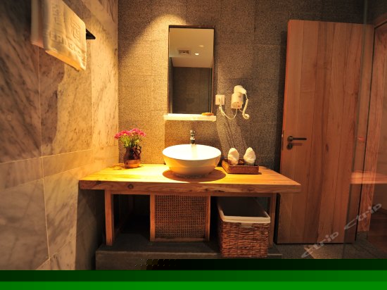 花园私密大床房