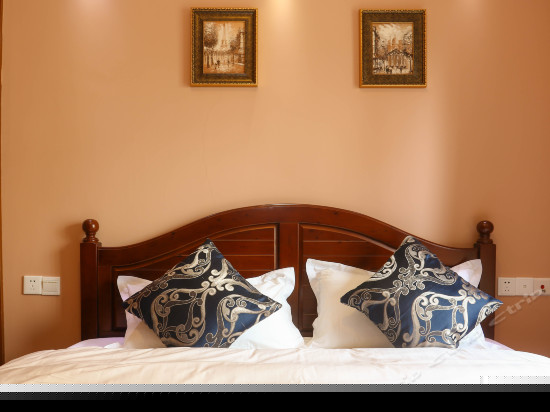 豪华夜景家庭套房