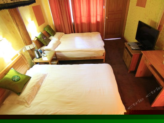 二楼双床标准房