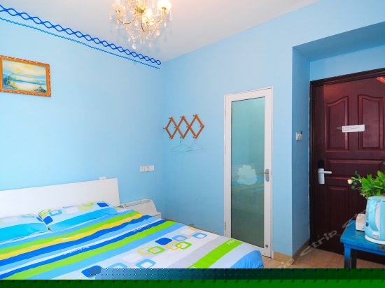 飘窗海景大床房