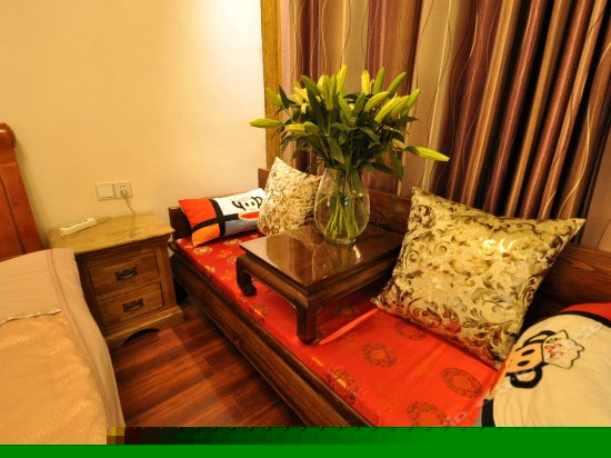 纳西特色大床房103