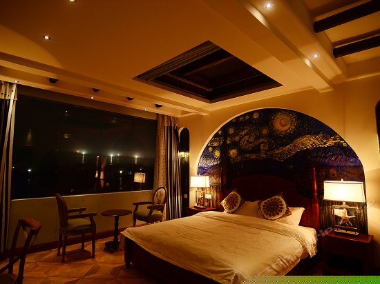 A区270°海景星空房