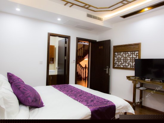 醉江月临河观景房