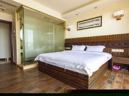 豪华海景大床房