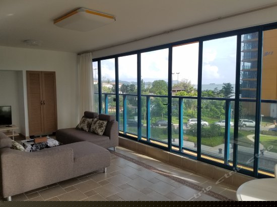 两房一厅园景房