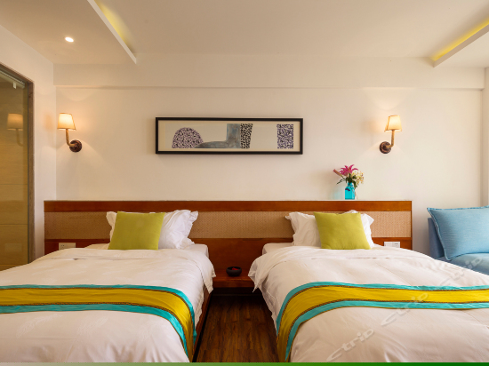 独立阳台海景双床房