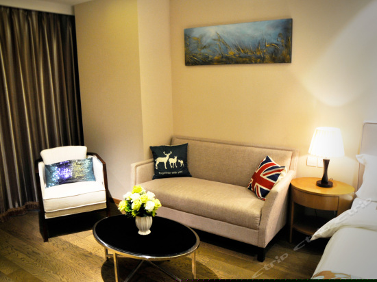 度假城景大床房