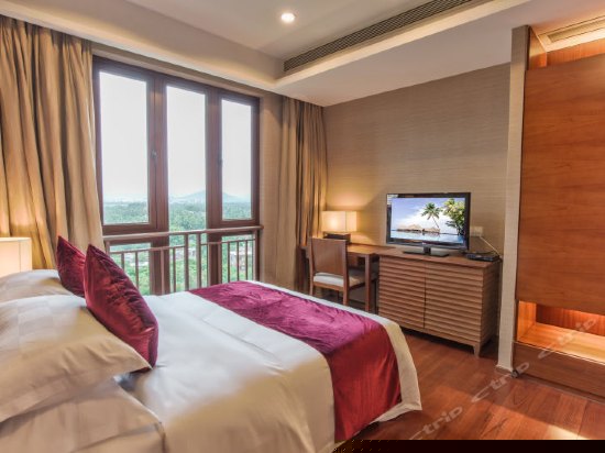 蓝天海景家庭套房