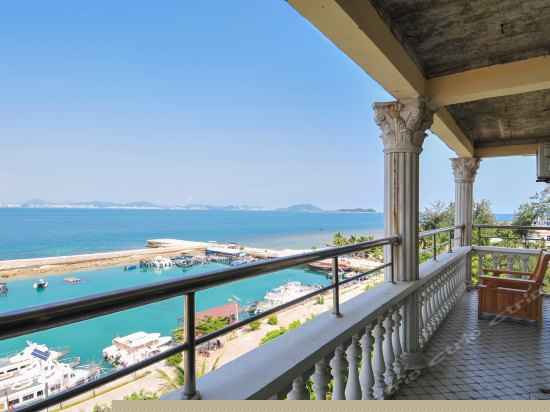 豪华山海全景家庭房