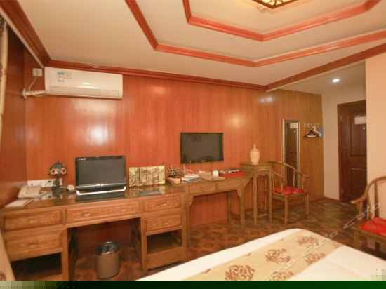 豪华风情大床房