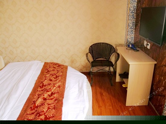 简约主题大床房