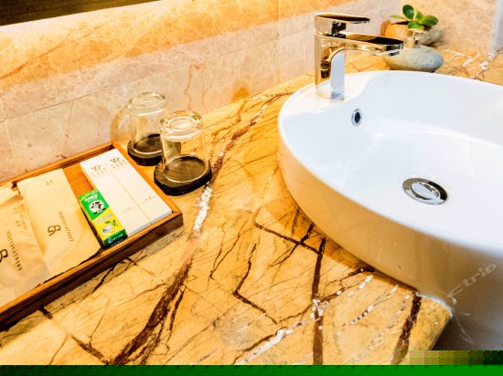 天云90°阳台海景大床房