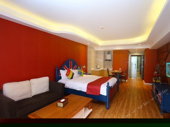 摩登英伦大床房