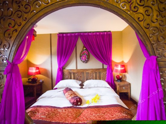 豪华温馨蜜月房