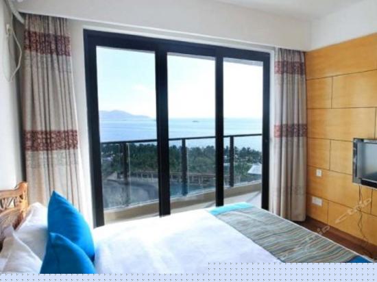 无敌海景房（2房1厅2卫）