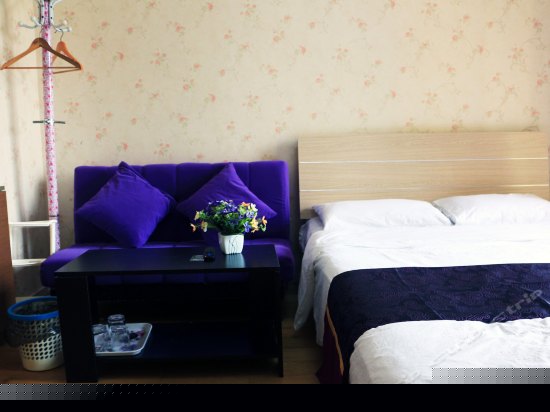 豪华单卧情侣大床套房