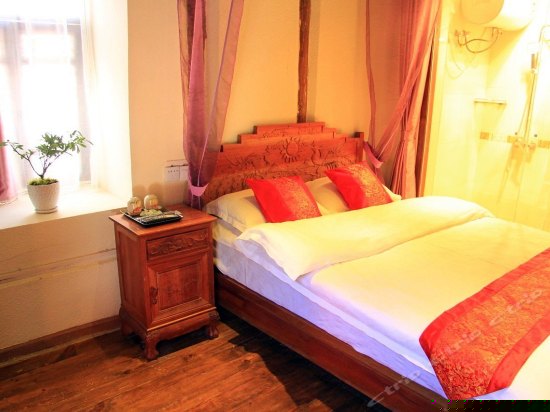 104那时花开 大床房