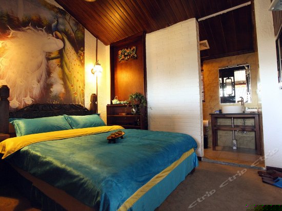 202雀翎（观景大床房）