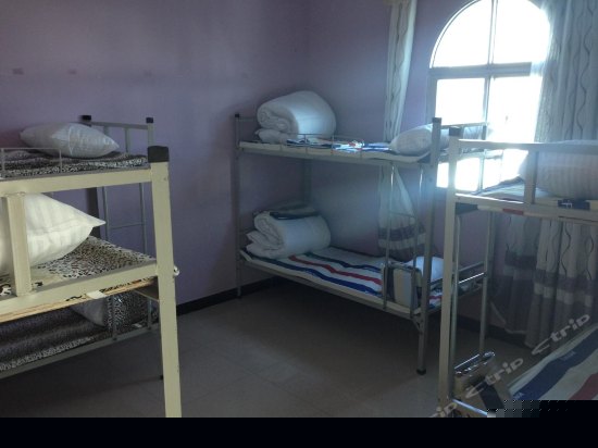 经济实木床位房