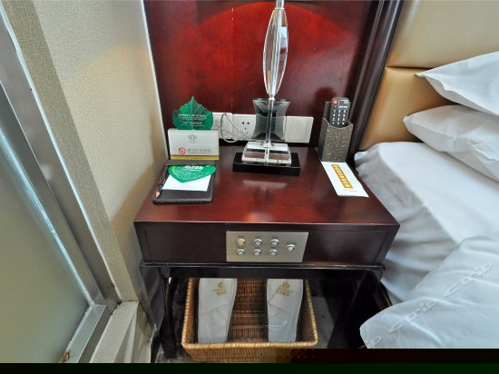 普通单人间（无窗）