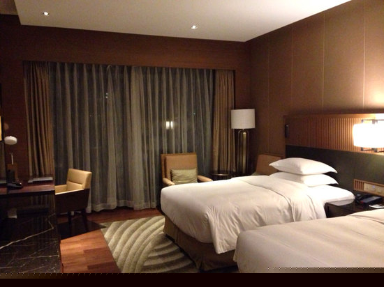 希尔顿双床客房