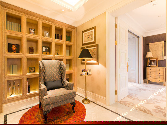 独栋5居室湖景别墅