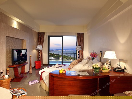 克拉海景蜜月房