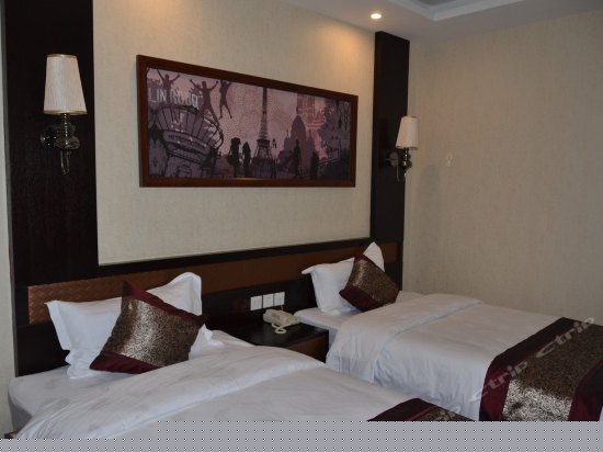 标准双床房(无窗)