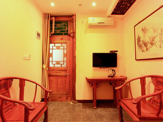 豪华龙凤架子床