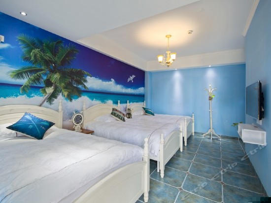 海之恋庭院三人房