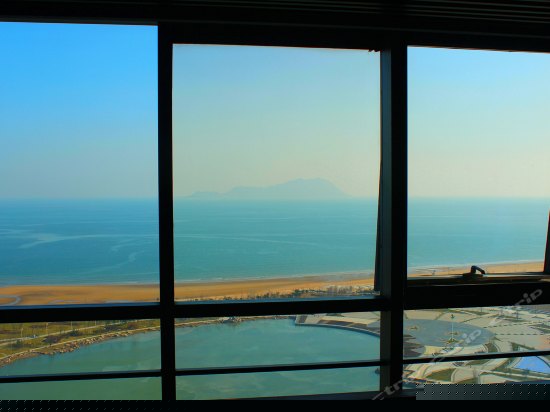 无敌海景大床房