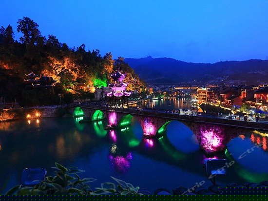 木洛梵伊阳台观景房