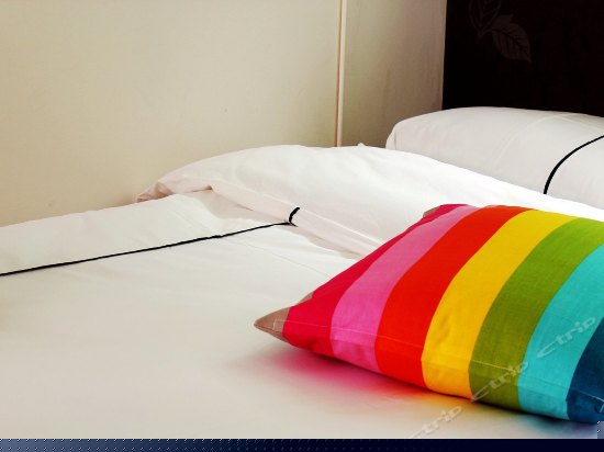 一楼初晴大床房