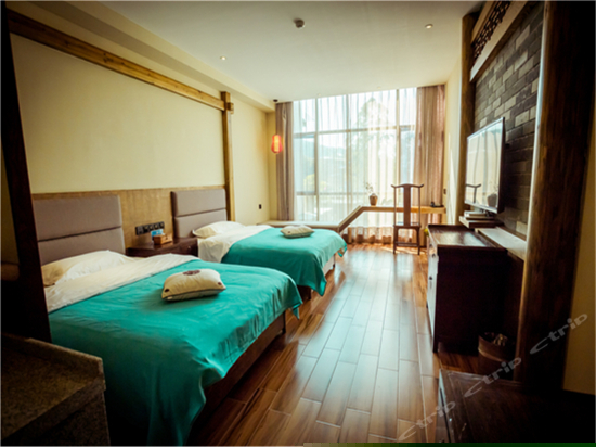 景致双床房